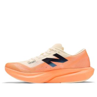 New Balance FuelCell Rebel v4 2E Hot Mange MFCXCO4