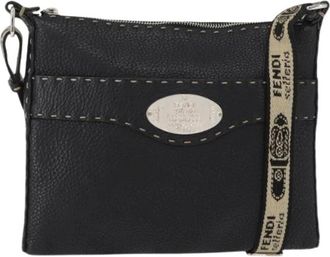Fendi Pre-owned Cross Body Bags, female, Black, Size: ONE SIZE Pre-owned Vintage Leather Cross Body Bag