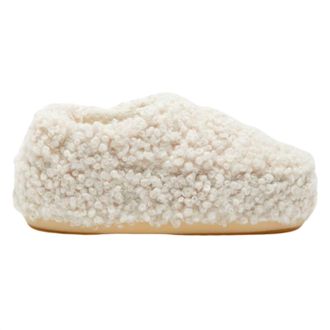 Moon Boot Womens Faux Curly Sandal In Ivory
