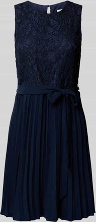 Apricot Knielanges Kleid mit Spitze in Marine, Gr&ouml;&szlig;e XXL