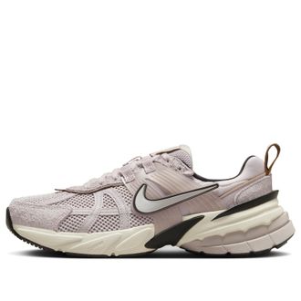 Nike (WMNS) Nike V2K Run Platinum Violet FN6703-001