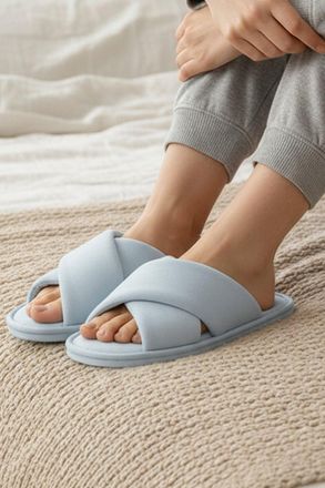 Roman Cross Over Open Toe Slipper