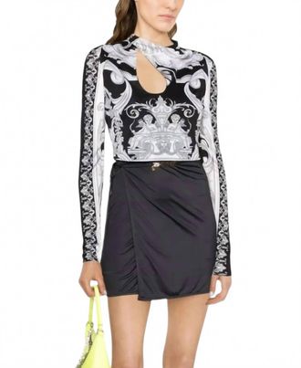Versace Baroque Tear Drop Crop Top In Black & White