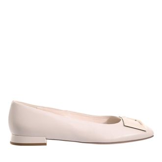 H&ouml;gl Beige Coco Square Buckle Leather Ballet Flats