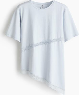 H&M T-Shirt mit Spitzenbesatz - Hellblau