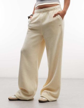 adidas Originals pantaloni in ciniglia color vaniglia-Bianco