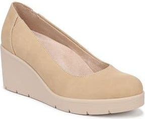 Naturalizer About Time Wedge Pump in Dune Dust Tan Faux Nubuck at Nordstrom Rack, Size 8.5