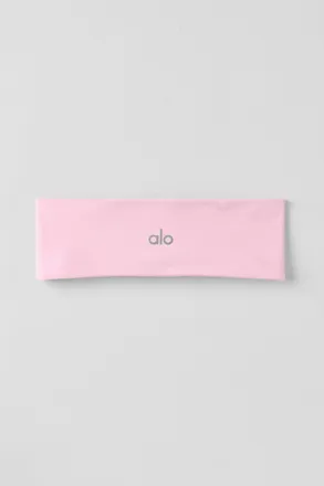 Alo | Performance Conquer Headband in Pink Marshmallow