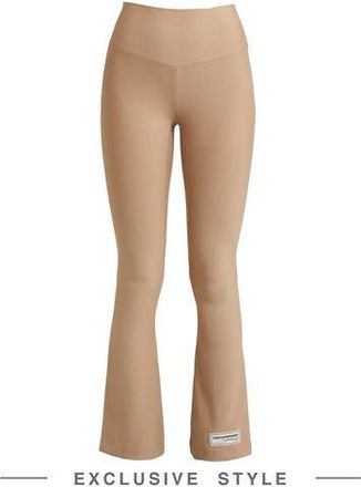 The Giving Movement PARTES DE ABAJO - Pantalones en YOOX.COM