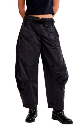 Free People Onset Cotton Twill Parachute Pants in Black Sand at Nordstrom, Size X-Small