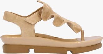 L'Amour Des Pieds Womens Vendala Ruffle Thong Sandal In Nude