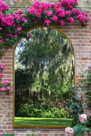 MirrorOutlet Gold Framed Arched Leaner/Wall Garden Mirror 75 x 47 (190x120CM) | Size: 1 Pack