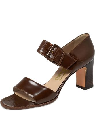 Ferragamo leather buckle sandals - women - Leather/Leather/Leather - 37.5 - Brown