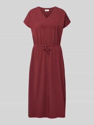 s.Oliver Red Label Relaxed Fit Freizeitkleid aus Baumwoll-Mix in Bordeaux, Gr&ouml;&szlig;e 34