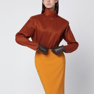 Saint Laurent Blusa color caramello in misto seta