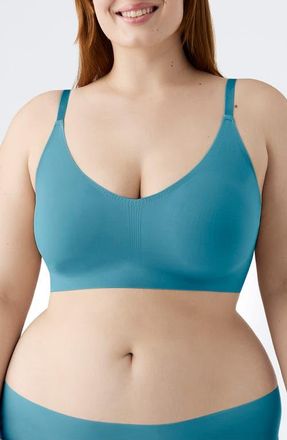 True & Co. The True Body Triangle Convertible Strap Bralette in Dragonfly at Nordstrom, Size X-Small
