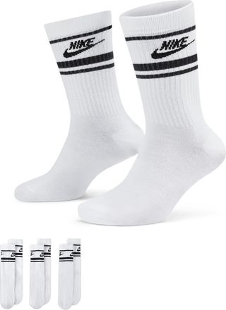 Nike Unisex Nike Sportswear Dri-FIT Everyday Essential Crew Socks (3 Pairs) in White | DX5089-103