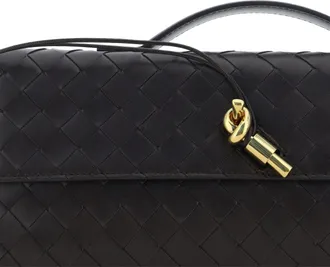 Bottega Veneta Womens Handbag Andiamo Lambskin Fondant-M-Brass Make Up Bags Fondant-m/brass