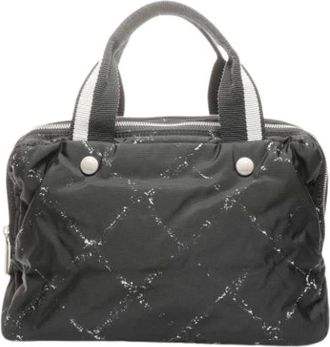 Chanel Pre-owned Handbags, female, Black, Size: ONE SIZE Pre-owned Travel Line Handbag
