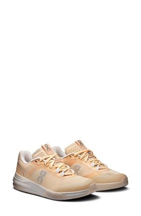 On THE ROGER Adv Pro Tennis Shoe in Blonde/Gardenia at Nordstrom, Size 10.5