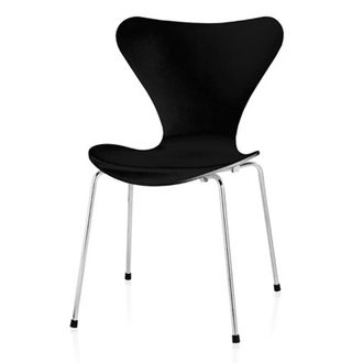 Fritz Hansen Serie 7 Stuhl, Chrom / Esche schwarz lackiert