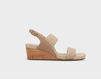 Vaneli Womens Catlee Wedge Sandals In Natural Line Last