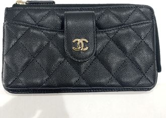 Chanel Black Grained Calfskin Pouch (Pre-Owned)