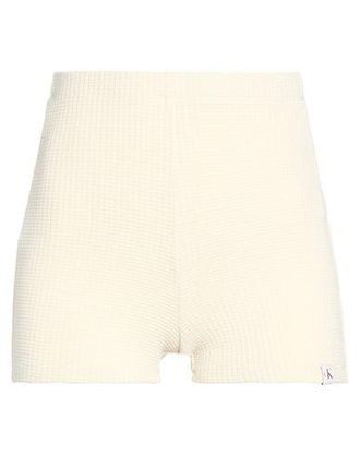 Calvin Klein BOTTOMWEAR - Shorts & Bermuda Shorts sur YOOX.COM