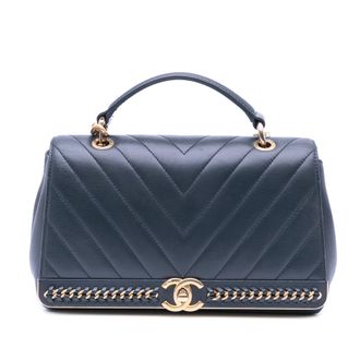 Chanel Chanel Gequilted Chevron Schoudertas