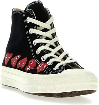 Comme Des Gar&ccedil;ons Heart Print Canvas Sneaker - Black