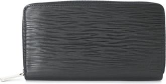 Louis Vuitton Black Epi Leather Long Wallet (Bi-Fold) (Pre-Owned)