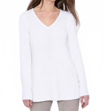 Kinross Cashmere Cotton Easy Rib Vee Sweater In Champagne