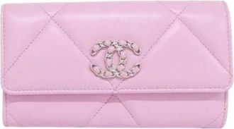 Chanel Pre-owned Chanel 19 Lamsleer Lange Bifold Portemonnee - Dames - Vintage Accessoires - Roze - ONE Size - Leer - Vintage