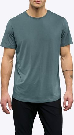 Cuts AO Curve Hem Cotton Blend T-Shirt in North Atlantic at Nordstrom, Size Xx-Large
