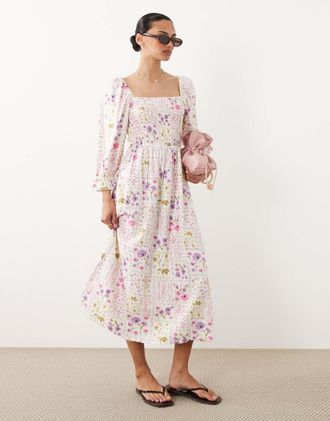 New Look Curve - Vestito midi arricciato color crema a fiori-Bianco