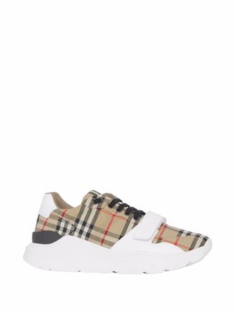 Burberry Regis lage sneakers in beige en wit