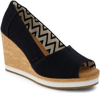 Toms Essential Wedge Pump in Black at Nordstrom, Size 6.5