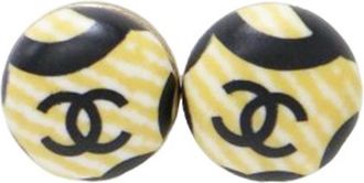 Chanel gold yellow Stud Earrings (Pre-Owned)