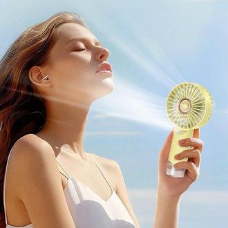 OEM Ventilador Port&aacute;til Personal Con Nebulizador, Recargable, 3 Velocidades, Ideal Para Viajes, Playa Y Oficina, Color Amarillo