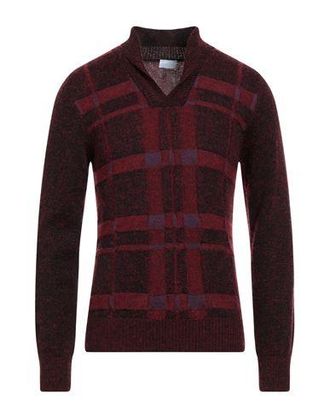 UMBERTO VALLATI Sweaters