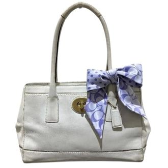 Coach Pre-owned Handbags, female, White, Size: ONE SIZE Pre-owned Medium Madeline Leather Handbag
