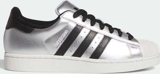 adidas Originals Superstar II sneakers in argento metallizzato e nero