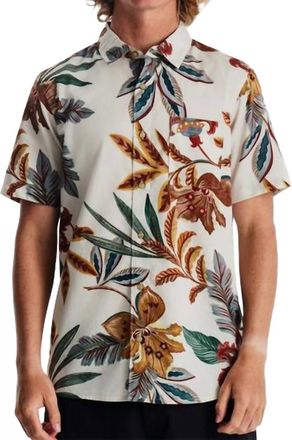 Roark Journey Short Sleeve Woven In Baroque Almond