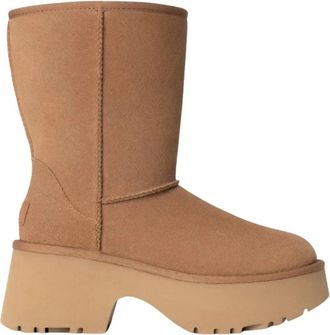 UGG Stijlvolle Laarzen Bereiken Nieuwe Hoogten - Dames - Winterlaarzen - Bruin - 40 EU - Schoenen