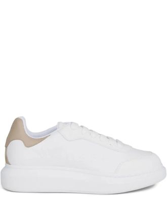 Alexander McQueen Oversized logo-embossed leather sneakers - men - Fabric/Rubber/Calf Leather - 45 - White