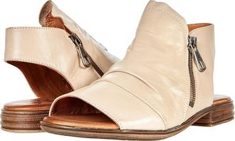 Miz Mooz Dylan Womens Shoes Cream : EU 42 (US Womens 10.5-11) B - Medium, Leather