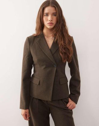 Reclaimed Vintage Blazer sartoriale stretto in vita marrone in coordinato