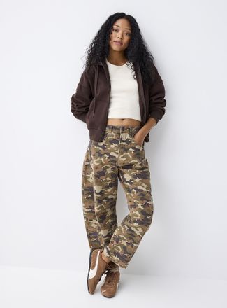 Twik Womens Camo pattern barrel-leg jean
