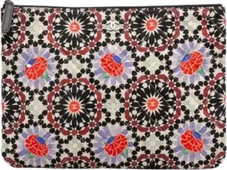 Chanel Pre-owned Clutches, female, Multicolor, Size: ONE SIZE Pre-owned Canvas Clutch