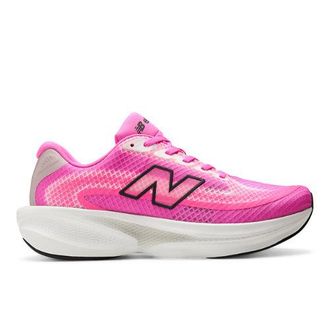 New Balance Hombre Ellipse Breathe en Beige/Negro, Talla 40.5